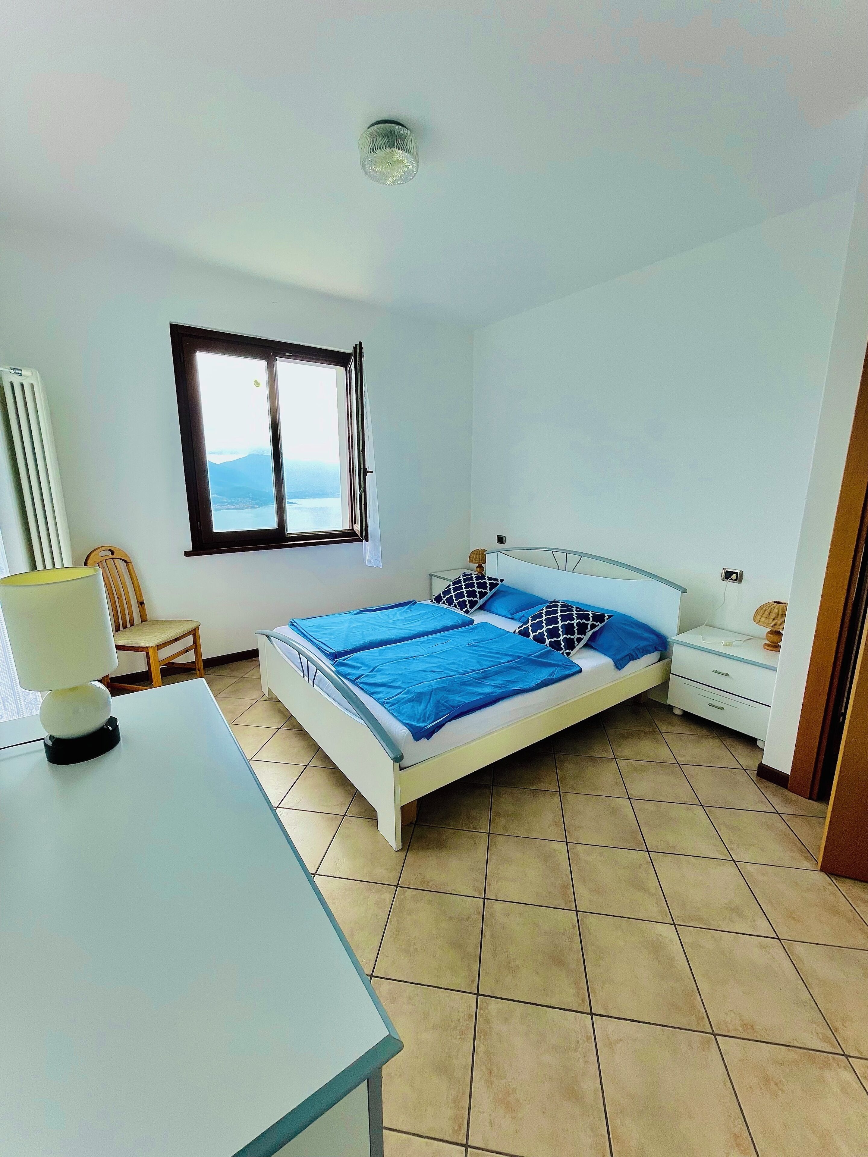 3 chambres, fer et planche à repasser, lit parapluie, Wi-Fi gratuit