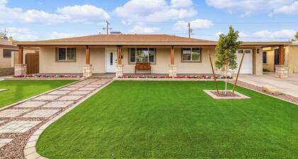Cute Casa! 3 Bed/2 Bath/ Game room- Sleeps 10!