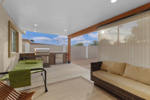 Cute Casa! 3 Bed/2 Bath/ Game room- Sleeps 10!