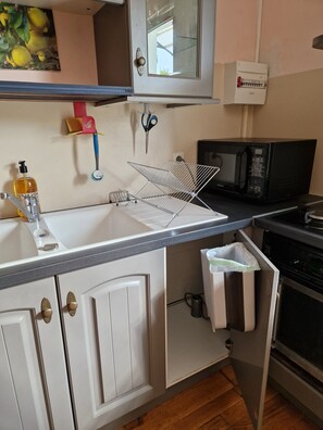 Fridge, microwave, oven, electric kettle