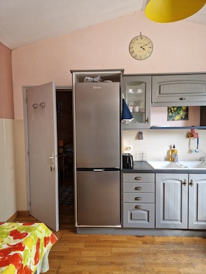 Fridge, microwave, oven, electric kettle