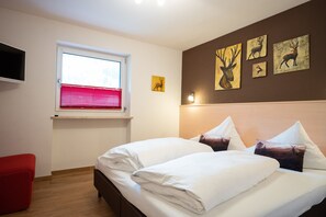 1 bedroom, desk, iron/ironing board, travel cot