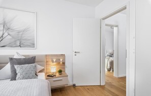 2 Schlafzimmer, Bügeleisen/Bügelbrett, Reisekinderbett, kostenloses WLAN