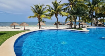 Oceanfront Condo at Unique Location