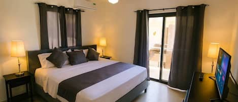 2 bedrooms, in-room safe, iron/ironing board, free WiFi