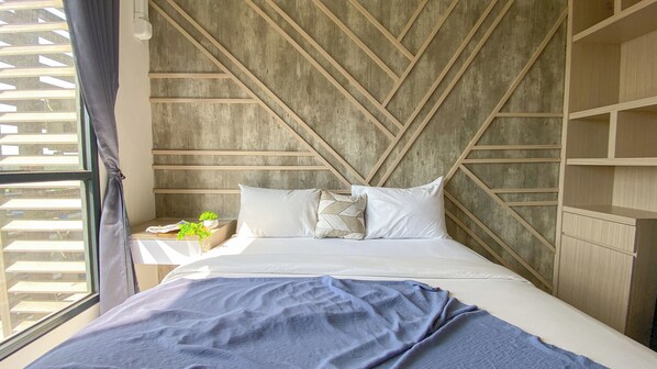 Escritorio y wifi gratis