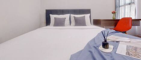 ดีลักซ์สตูดิโอ | โต๊ะทำงาน, Wi-Fi ฟรี