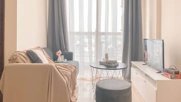 Deluxe Apartment | Living area