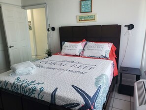 1 dormitorio, tabla de planchar con plancha, wifi gratis y ropa de cama