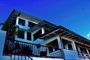 Exterior - Vista Hermosa-Views above San Jose-20 mins to SJO (Alajuela)