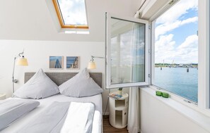 2 chambres, fer et planche à repasser, lit parapluie, Wi-Fi gratuit