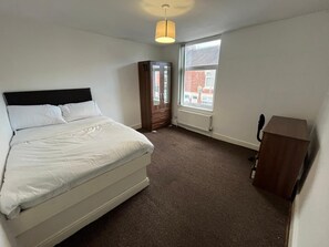 3 makuuhuonetta, Wi-Fi, vuodevaatteet