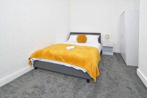 3 bedrooms, WiFi, bed sheets