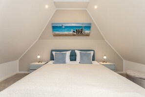 2 slaapkamers, een strijkplank/strijkijzer, wifi, beddengoed