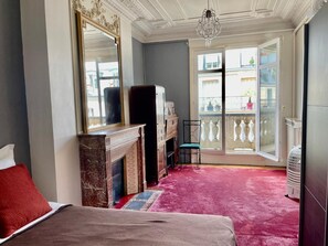 City Apartment, 4 Bedrooms, City View | Egyptian cotton sheets, premium bedding, memory foam beds, desk - Haussmann Opera Penthouse130M2 Exclusive full 4floors Stone Balcony (4 bedrooms)  (Paris)