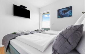 2 chambres, fer et planche à repasser, lit parapluie, Wi-Fi gratuit