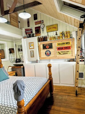 Cabin, 2 Bedrooms, Lake View, Lakeside | Memory-foam beds, individually decorated, individually furnished, desk