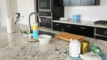 微波爐、焗爐、爐具、洗碗機