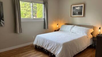 3 chambres, fer et planche Ă repasser, Wi-Fi, draps fournis