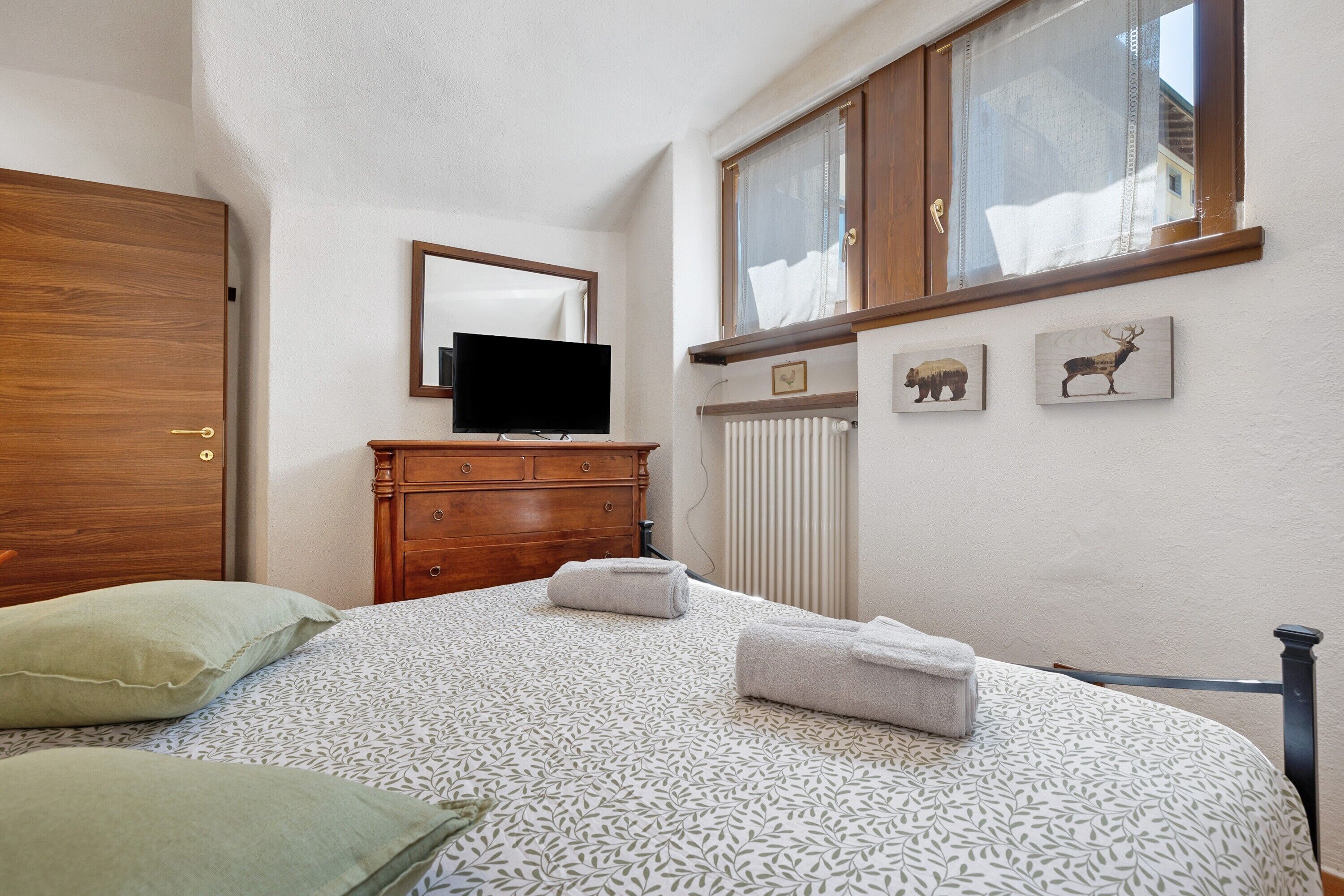 2 dormitorios, wifi gratis, ropa de cama