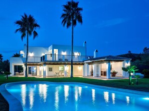 Pool - Villa 'Cas Hespero' with Sea View, Wi-Fi and Air Conditioning (Illes Balears)