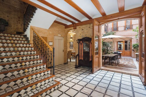 Inn 'Suite Junior' with Private Terrace, Wi-Fi and Air Conditioning