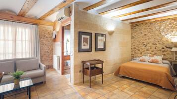 1 chambre, Wi-Fi gratuit, draps fournis