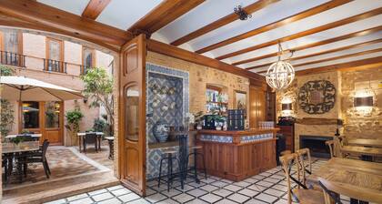 Apartment 'Habitacion Doble' with Private Terrace, Wi-Fi and Air Conditioning