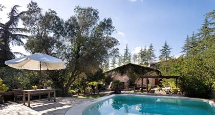 Country House 'Masia Paradise' with Mountain View, Private Pool and Wi-Fi