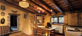 Country House 'Masia Paradise' with Mountain View, Private Pool and Wi-Fi