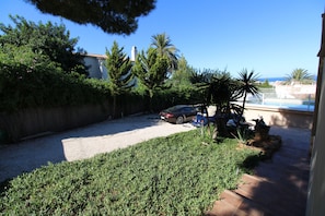 Property grounds - Holiday Home 'Villa Betty' with Sea View, Wi-Fi and Air Conditioning (Dénia)