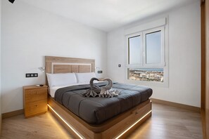 2 habitaciones, tabla de planchar con plancha y wifi gratis 