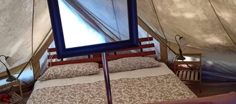 Glamping C Selva Tenda Quercia with BBQ, Shared Pool & Wi-Fi