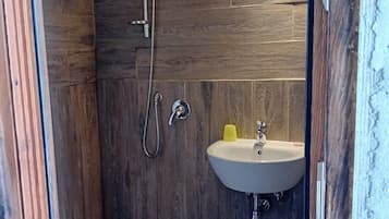 Doccia, asciugacapelli, asciugamani