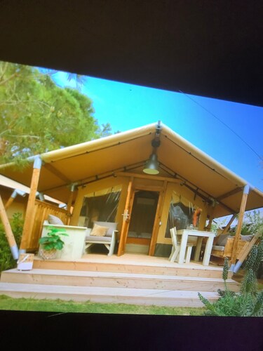 Glamping 'C Selva Tenda Castagno' with Pool and Garden