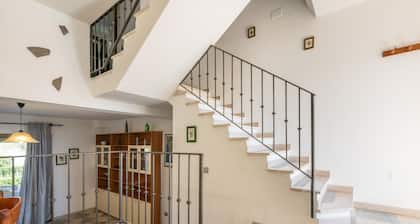 Apartment 'Villetta Stella' with Private Terrace, Wi-Fi and Air Conditioning