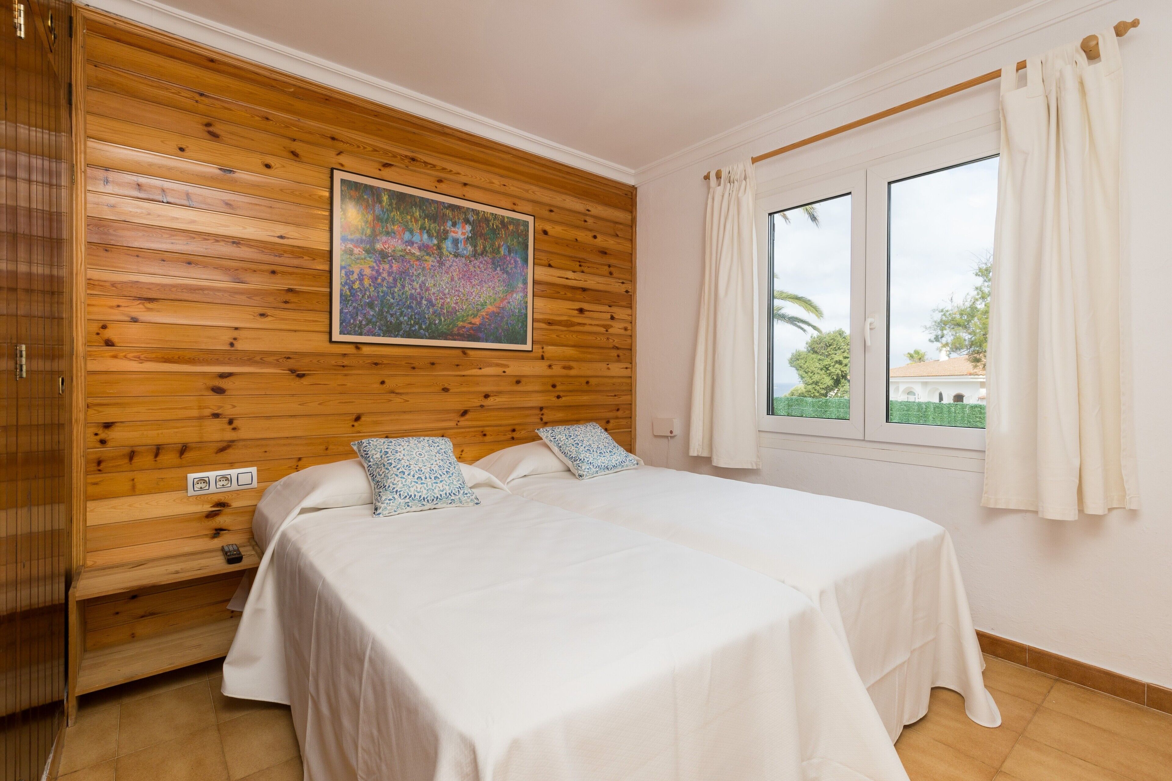 2 camere, ferro/asse da stiro, Wi-Fi gratuito, lenzuola