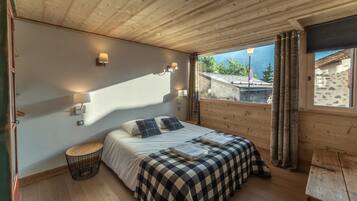 4 chambres, fer et planche à repasser, Wi-Fi gratuit, draps fournis