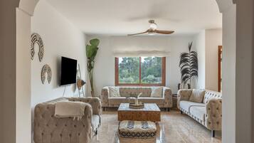 Televisio, pöytätennispöytä