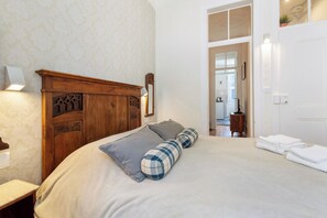 2 sovrum, strykjärn/strykbräda, gratis wi-fi och sängkläder