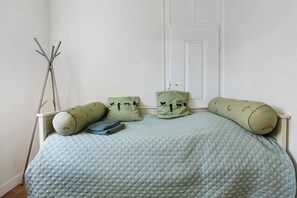 2 habitaciones, tabla de planchar con plancha y wifi gratis 
