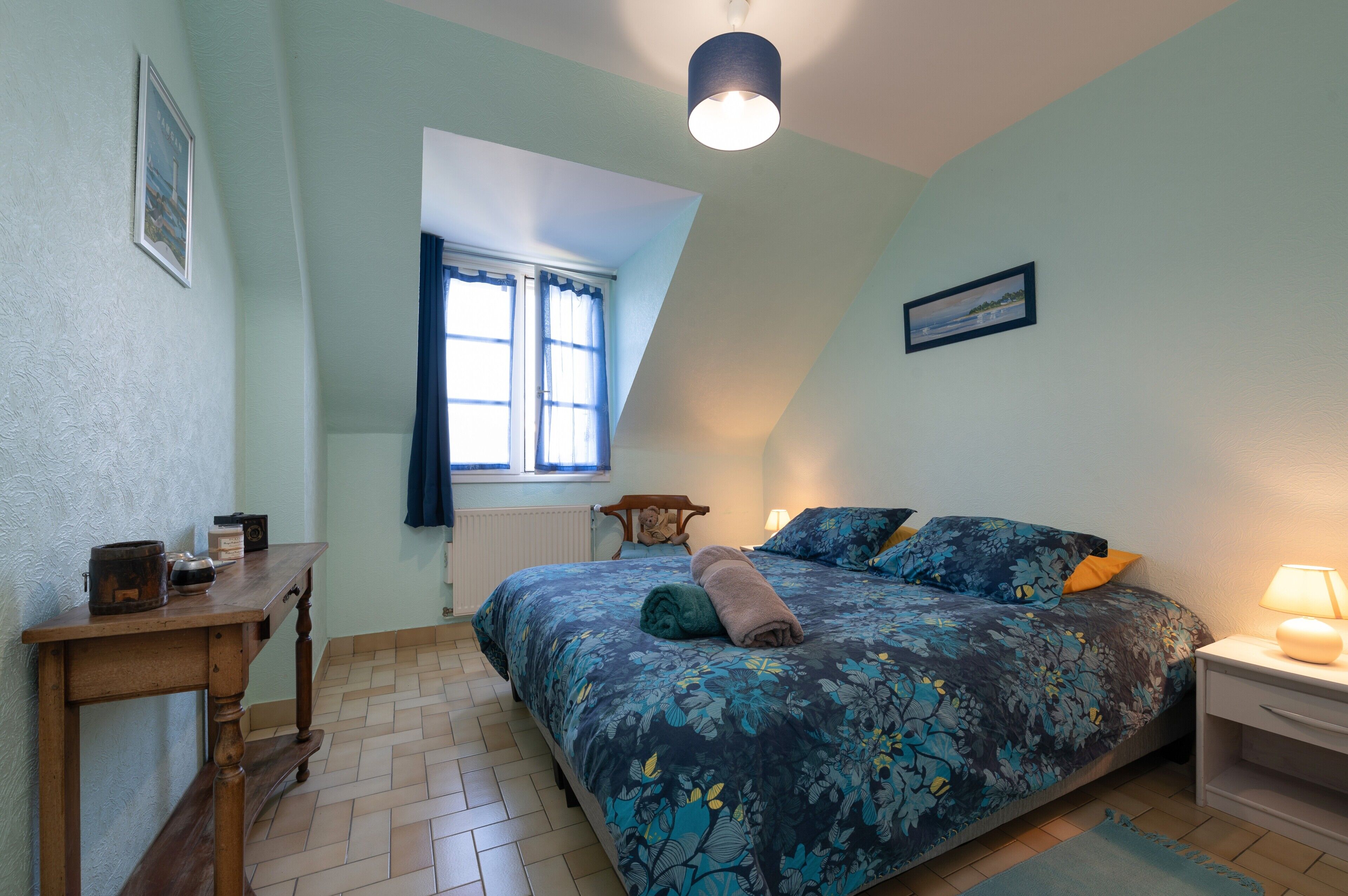 2 habitaciones, wifi gratis y ropa de cama 