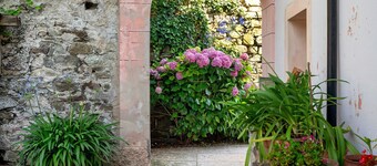 Cantina Romanese Apartment with Mountain View, Private Garden and Wi-Fi