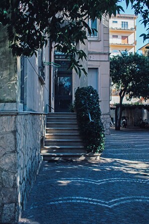 Exterior detail - Apartment 'Casa Savina' with Balcony and Wi-Fi (Cava de Tirreni)