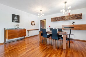 Dining - Holiday Home 'La Mediterranea Village' with Mountain View, Wi-Fi and Air Conditioning (Les Peces)