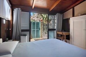 1 camera, Wi-Fi gratuito, lenzuola