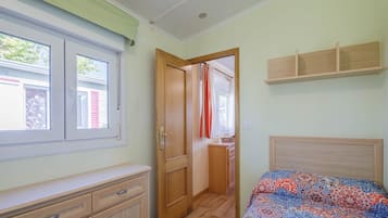 2 chambres, fer et planche Ă repasser, Wi-Fi gratuit, draps fournis