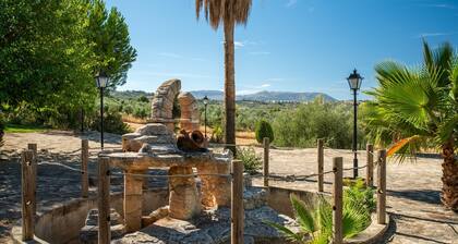 Country House 'Villa Minerva' with Mountain View, Wi-Fi and Air Conditioning