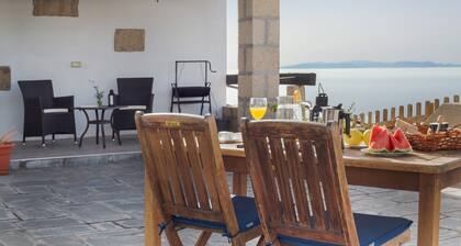 Casa Rural La Verita' avec vue sur la mer, terrasse privée et Wi-Fi