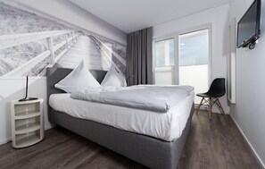 2 bedrooms, iron/ironing board, travel cot, free WiFi - Pet friendly apartment in Olpenitz (Olpenitz)